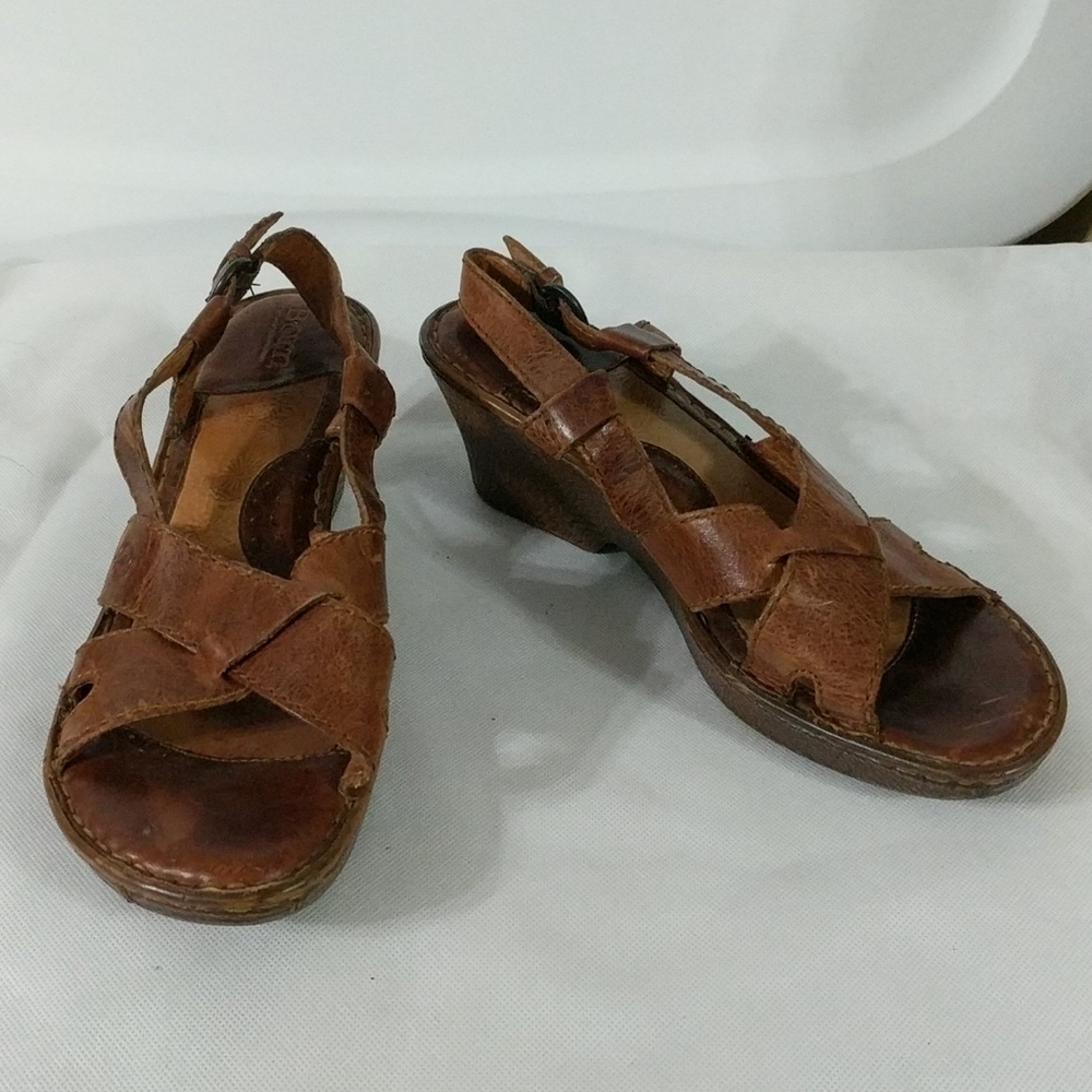 Born Rubena Strappy Wedge Sandal in Caramel Brown - size 10